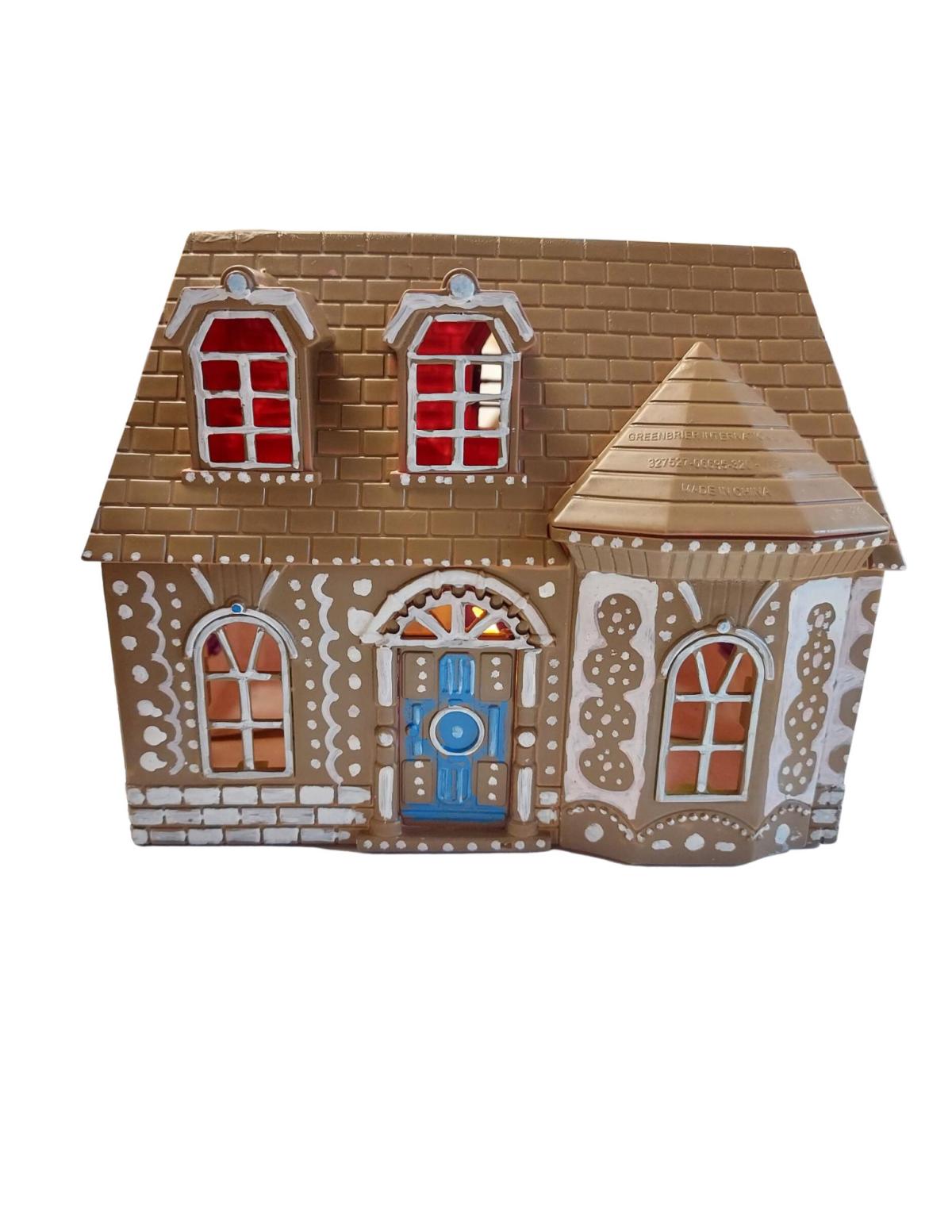 Faux Gingerbread House